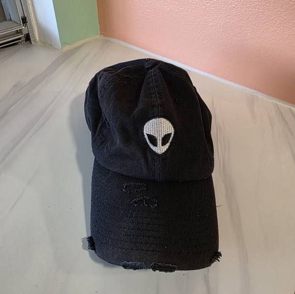 Edgy Black Alien Embroidered Cap Kbethos Vintage Distressed Baseball Hat - Picture 2 of 12